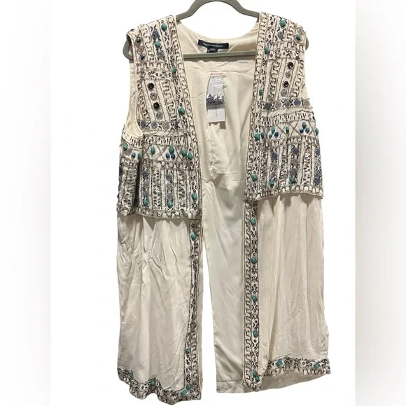 French Connection Ivory and Teal Embellished vest/waistcoat size 10 - Picture 3 of 9